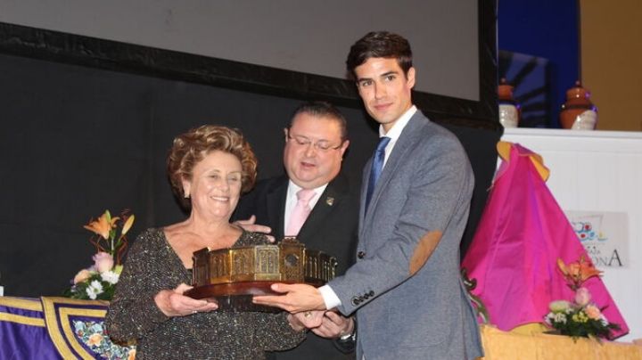 Daniel Crespo recoge galardones en El Puerto y Vera