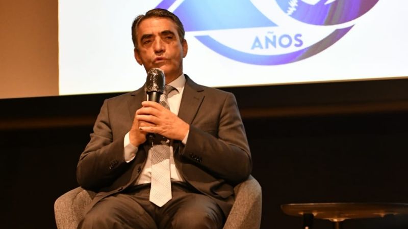 Mucia se rinde a Rafaelillo