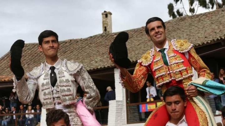 Emilio de Justo triunfa junto al novillero Morenito de la Sierra en Tambo Mulaló