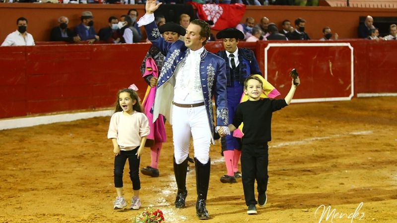 Triunfa la genialidad de Morante y la raza artística de El Payo en San Luis Potosí