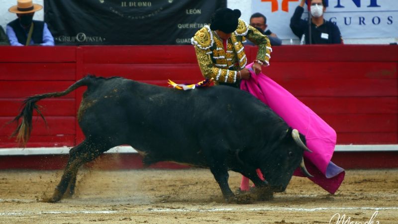 La tarde fue para San Román en el inicio de la Feria de León