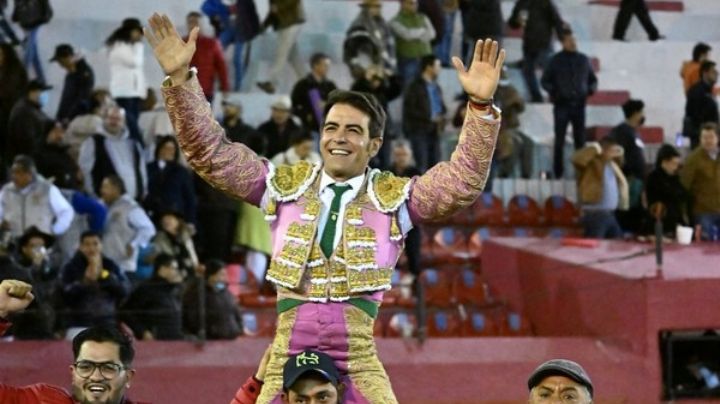 Arturo Macías triunfa en Pachuca