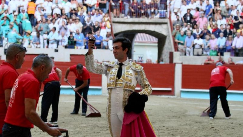 Málaga, Pontevedra y otros festejos del sábado