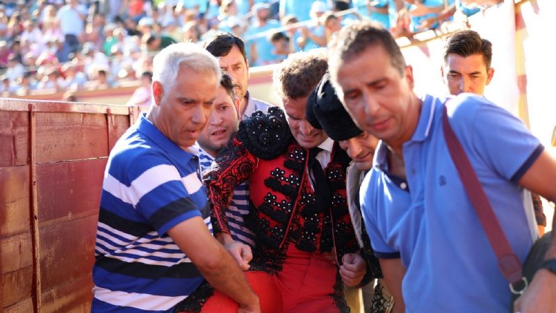 Grave percance de Castaño en una tarde para olvidar en Cenicientos