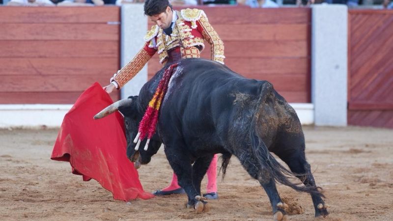 José Garrido y Diosleguarde, a hombros en Guijuelo