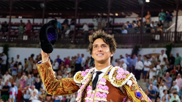 Roca Rey, ganador del Capote de Paseo a la mejor faena de la Feria de Málaga 2022