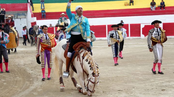 Feria Taurina Arcángel San Miguel 2023 primera corrida de Feria