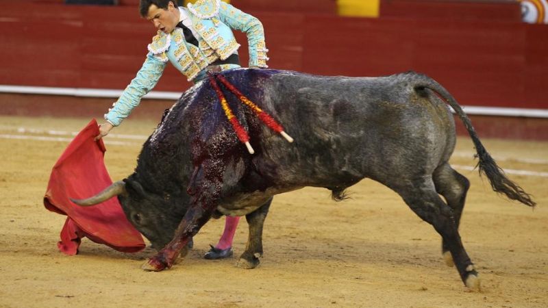 Luque, una oreja en el cierre