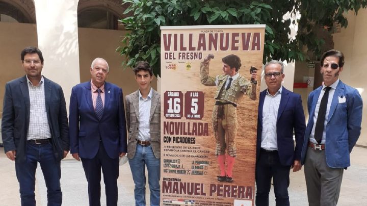 Manuel Perera en solitario en Villanueva del Fresno