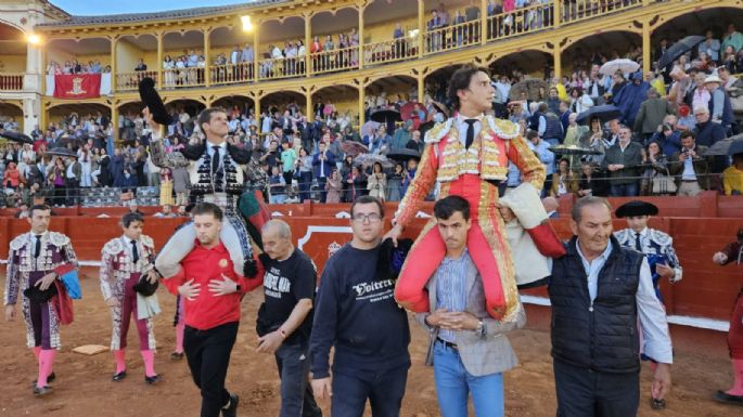 Puerta Grande para Juli y Roca Rey en Aranjuez
