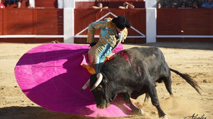 Juan Leal y Samuel Navalón, a hombros en Munera