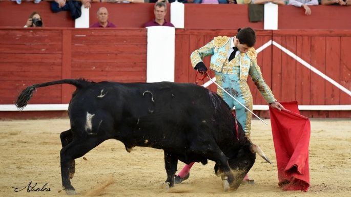 Juan Leal y Samuel Navalón, a hombros en Munera