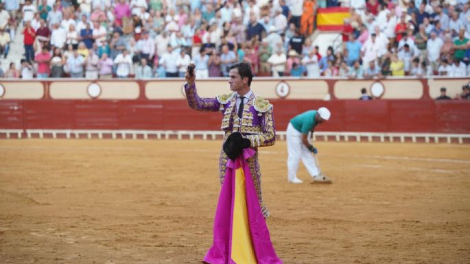 La terna a hombros en El Puerto