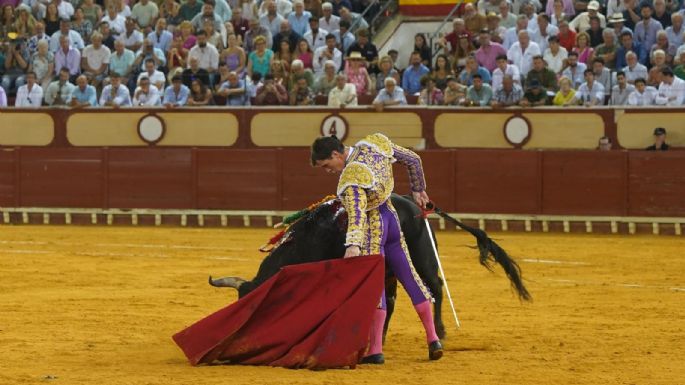 La terna a hombros en El Puerto