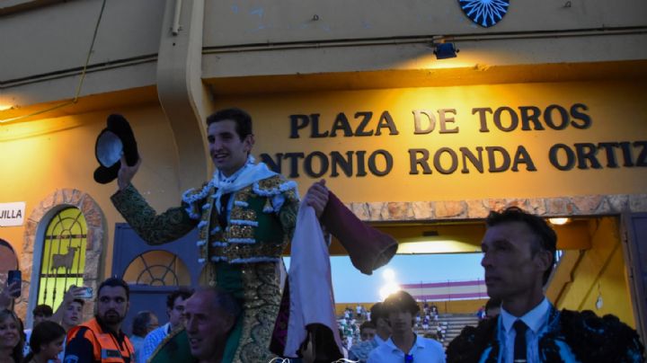 Valentín Hoyos, Puerta Grande en San Agustín de Guadalix