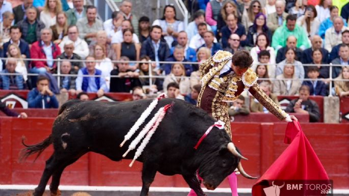 La terna a hombros en la cuarta de Salamanca