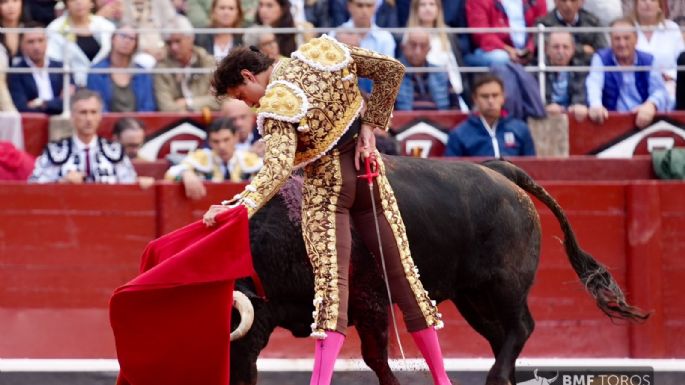 La terna a hombros en la cuarta de Salamanca