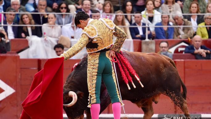 La terna a hombros en la cuarta de Salamanca