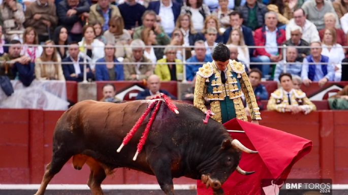 La terna a hombros en la cuarta de Salamanca