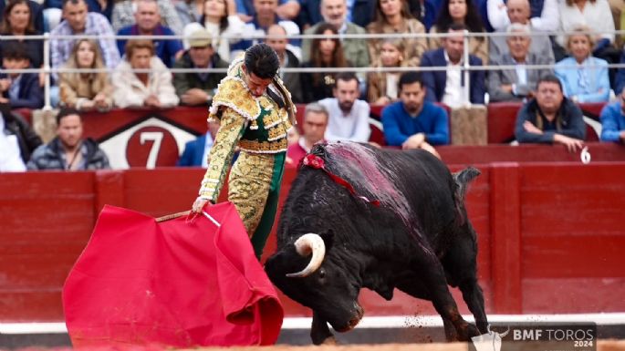 La terna a hombros en la cuarta de Salamanca