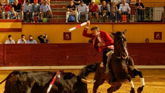La terna a hombros en Almodóvar del Campo