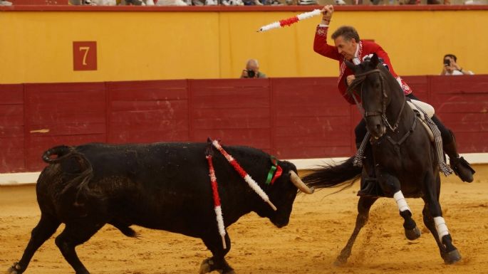 La terna a hombros en Almodóvar del Campo