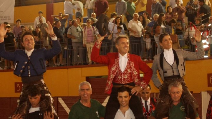 La terna a hombros en Almodóvar del Campo