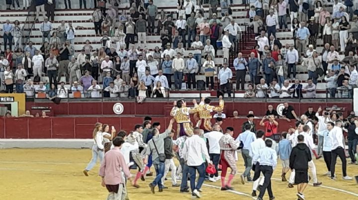 Triunfó la Fiesta en Jaén con la terna a hombros