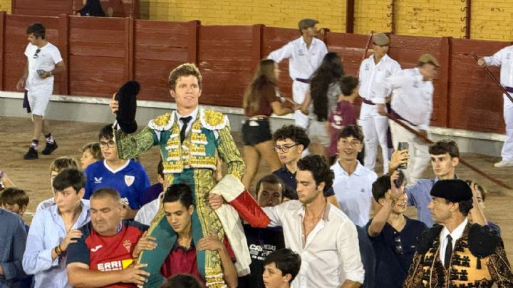 Borja Jiménez abre la Puerta Grande “Iván Fandiño” en Guadalajara