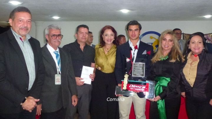 Colombo triunfador de feria de San Cristobal y De Miranda, mejor faena