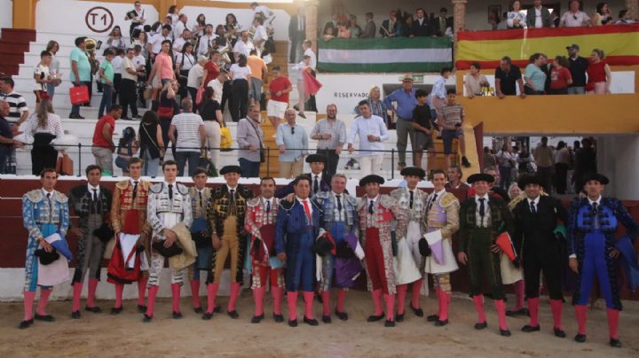 Decepción y cornada de Antonio Díaz “El Ñoño” en la novillada de Santisteban del Puerto