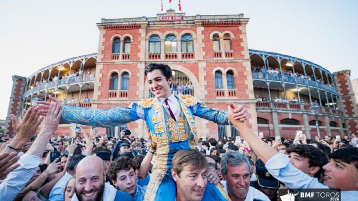 Marco Pérez conquista la Puerta Grande en Salamanca
