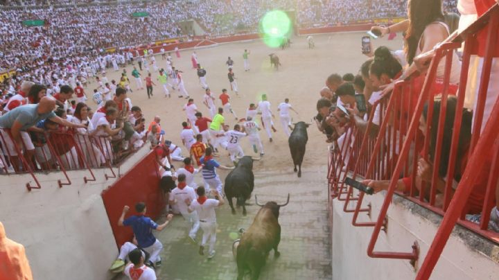 Victoriano del Río firma un encierro de vértigo y sobresalto en Pamplona