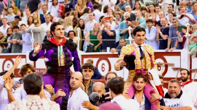 Morante y Aguado abren con su arte la puerta grande de El Biblio