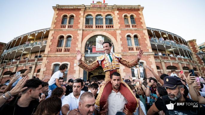 David de Miranda debuta por la puerta grande en Salamanca
