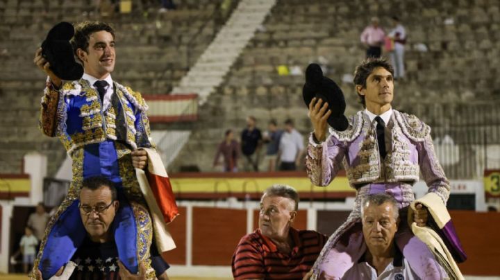 Sebastián Castella y Víctor Hernández, a hombros en la corrida de feria de Baza