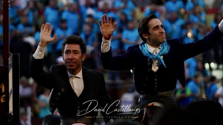 Adrián Venegas y Leonardo Hernández triunfan en el lleno de Villahermosa