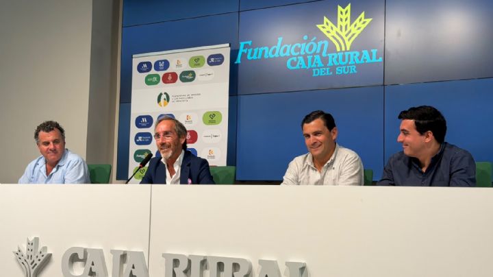 Córdoba pone el foco en el toro bravo, su importancia económica y su futuro ligado a la juventud