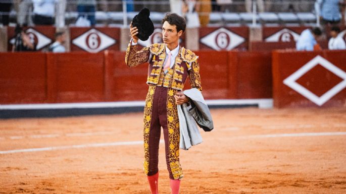 Diego Mateos deja su carta de presentación en la novillada de Adelaida Rodríguez
